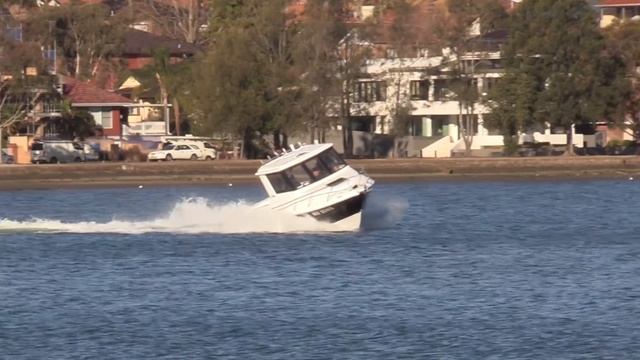 Tested | Mercury 270HP 3.0L V6 Diesel Sterndrive on Northbank 750HT смотреть онлайн
