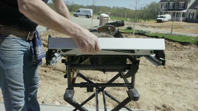 DeWALT DCS7485 FlexVolt 60V 8 1/4