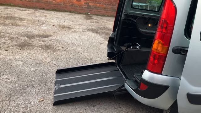 Renault Kangoo 2008 Disabled access low mileage automatic смотреть онлайн