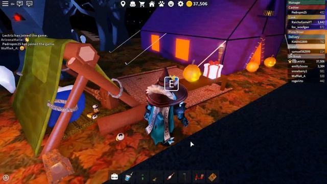 Work at a Pizza Place - HALLOWEEN - Roblox смотреть онлайн