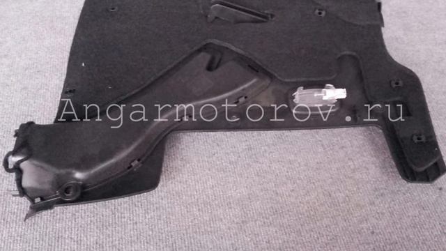 Накладка для Mercedes W204 C-class a2046800282 2046800282 смотреть онлайн