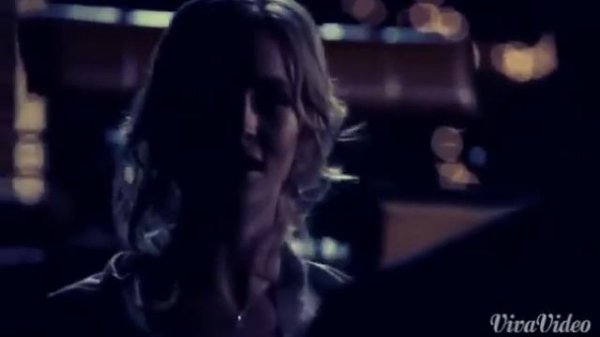 Клаус и Кэролайн-Осколки