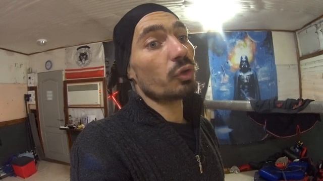 Как ездить на мотоцикле зимой и не отморозить себе яйца? экипировка для зимних покатушек смотреть онлайн