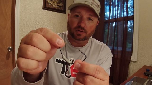 Hooks, What you need to know about starting out bass fishing!!! смотреть онлайн