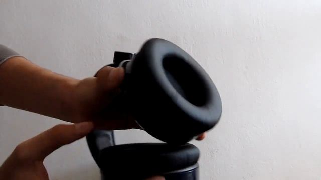 HIFIMAN HE-400 headphones Unboxing & Changing pads смотреть онлайн