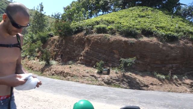 Srilanka Scooter road trip, bring back memories Gilb смотреть онлайн