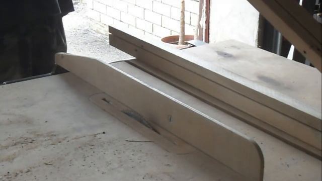 25 Homemade tablesaw with dust drawer Part 5 Finishing смотреть онлайн