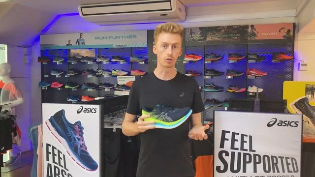 ASICS GLIDERIDE 2 REVIEW | THE SWEAT SHOP смотреть онлайн