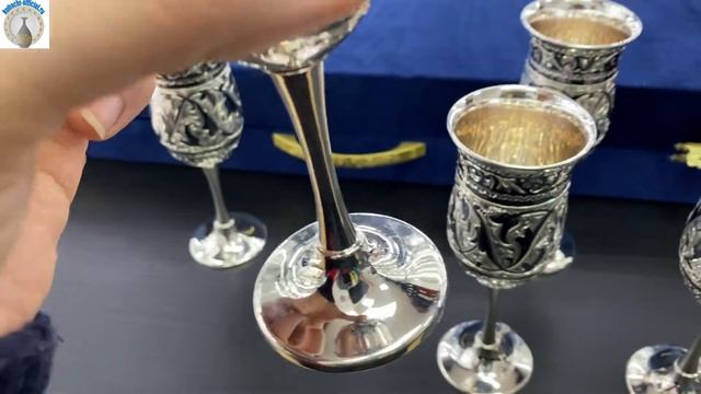 Серебряные бокалы 