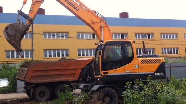 Колесный экскаватор HYUNDAI R-170W-9S