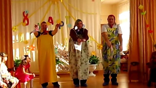 "ПАПЫ МАТРЕШКИ" поздравление с 8 марта! смотреть онлайн