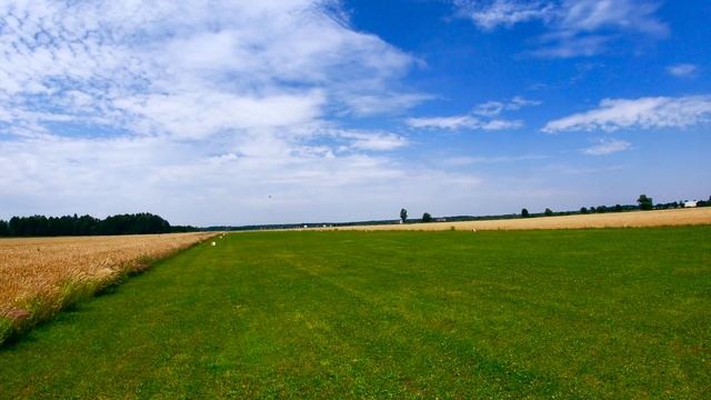 Hangar 9 Carbon Cub Saito FG-21 maiden flight смотреть онлайн
