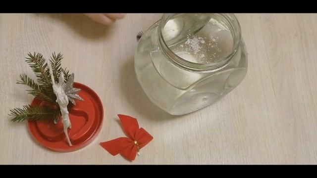 КАК быстро сделать СНЕЖНЫЙ ШАР из простой банки,СВОИМИ РУКАМИ за 5 минут. Новогодний DIY/2020 смотреть онлайн