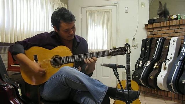 1897 Alfonso Merino flamenco guitar played by Misael Barraza Diaz, "Marina" (Sevillanas) смотреть онлайн