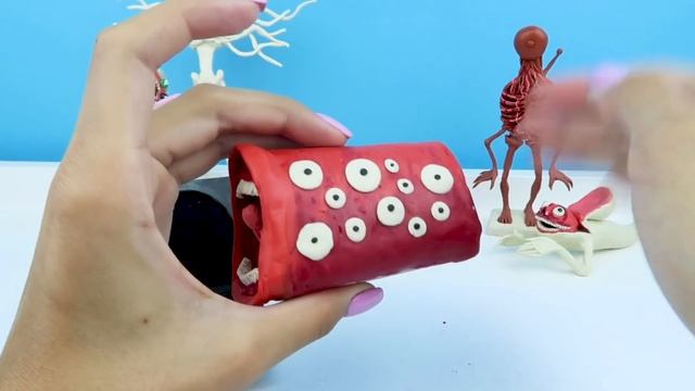 ПОЕЗД ПОЖИРАТЕЛЬ – Train Eater и Последние новости –Breaking News |Лепим Творения Тревора Хендерсон