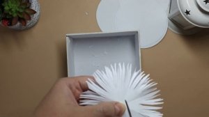 Поделка на День Матери / Букет цветов из пластиковой бутылки и бумаги