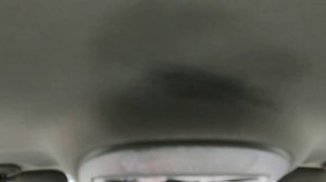 Чем очистить светлый потолок в Автомобиле