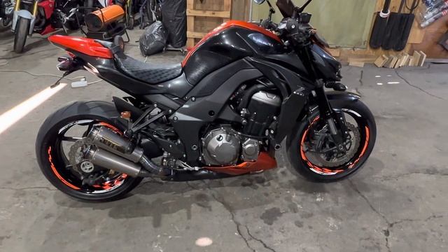 Kawasaki Z1000 фирма FreshmotoPRO смотреть онлайн