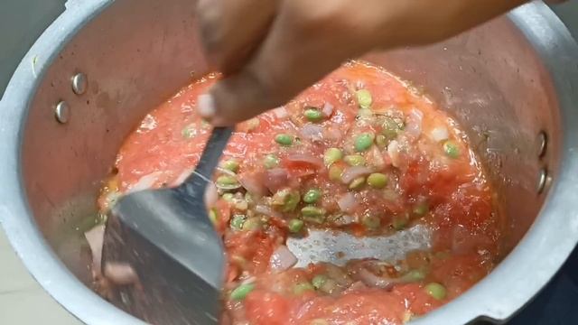 ಬೆಳಗ್ಗೆ ಟಿಫ್ಫೆನ್, ಮಧ್ಯಾಹ್ನ ಊಟಕ್ಕೆ ಟೊಮ್ಯಾಟೋ ಬಾತ್ | TOMATO BATH RECIPE | TOMATO PULAO смотреть онлайн