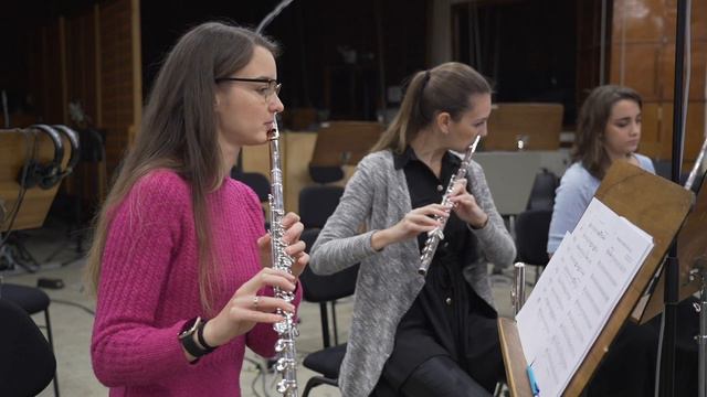 Variations on I saw three ships come sailing in for 4 flutes смотреть онлайн