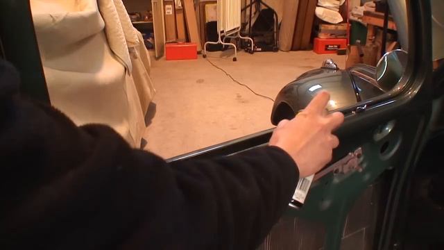 Classic VW Beetle Bug How to Assemble and Build Doors Part 1 - 1952 - 1964 смотреть онлайн