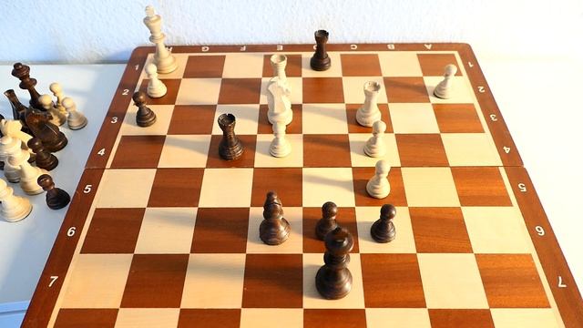 Chess Puzzle #114 Schach смотреть онлайн