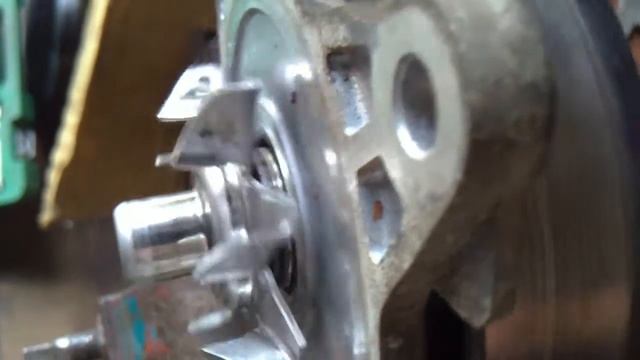 Модернизированная помпа 1ZR-FE пробег не менее 70 000 км. смотреть онлайн