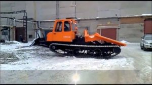 Лесозаготовительная техника. Трелевочный трактор МСН-10-003 с трехместной кабиной. Новая модель.