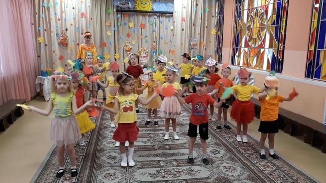 "Вход" на осенний праздник средняя группа смотреть онлайн