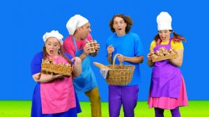 Горячие булочки с крестообразной начинкой - Детские стишки