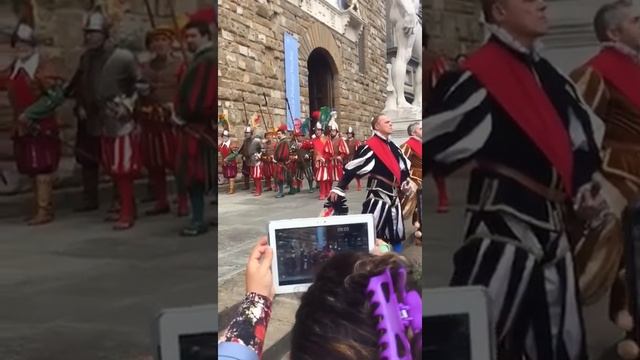CAMBIO DELLA GUARDIA PALAZZO VECCHIO FIRENZE смотреть онлайн