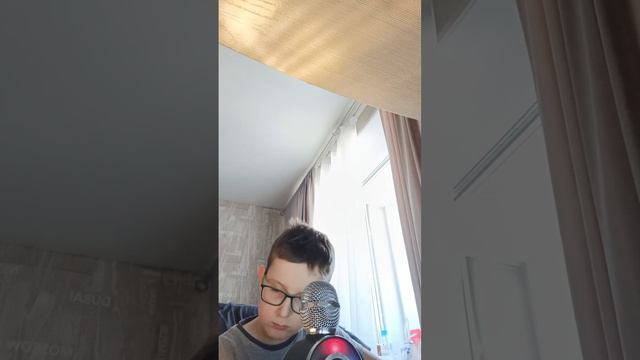 Как учиться играть простую мелодию на укулеле смотреть онлайн