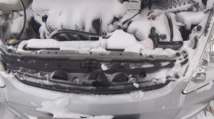 Toyota Wish против снежной метели
