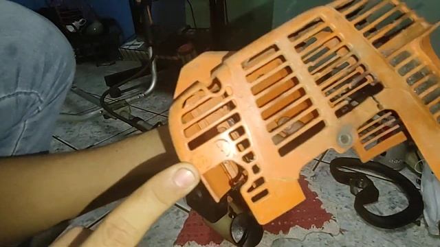 como regular a roçadeira Stihl FS 55.38.80.85 смотреть онлайн