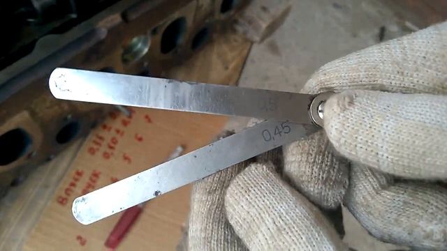 Проверка зазоров клапанов Ford Mondeo 1.8 TD Демо смотреть онлайн