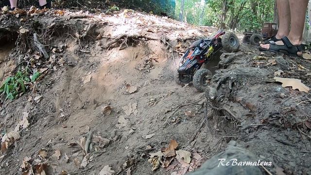 RC Трофи по Грязи Горам Песку и Воде смотреть онлайн