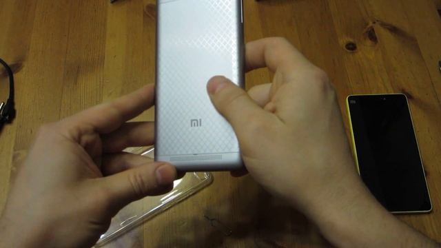 Смартфон Xiaomi Redmi 3 - распаковка и первое впечатление смотреть онлайн