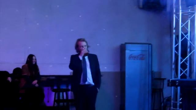 Игорь Лазарев - А ты такой холодный, как айсберг в океане... ("Эльфийский Новый год", 11.12.16) смотреть онлайн