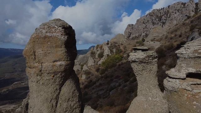 Долина привидений. В Крым на машине. #vanlife смотреть онлайн