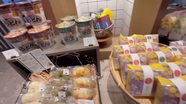 Staying at ??KYOTO’S Buddha Hotel ??＄46 Twin Room смотреть онлайн