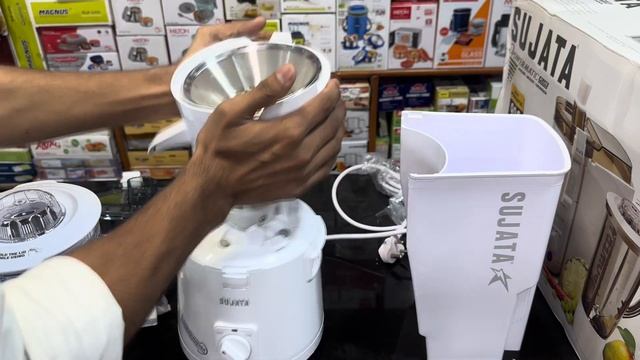 Sujata powermatic plus juicer mixer grinder review | sujata 900watts Juicer mixer grinder смотреть онлайн
