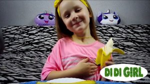 Дети блогеры разных стран делятся фруктами