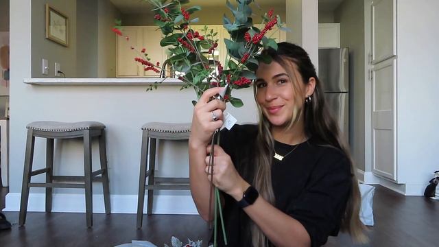 RESET DAY: Prepping for 12 Hour Shifts, Christmas Decorating, Meal Prepping, & Personal Training! смотреть онлайн