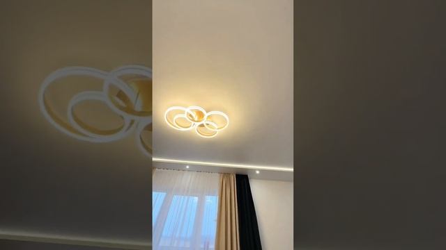 Двухуровневый натяжной потолок с LED-подсветкой смотреть онлайн