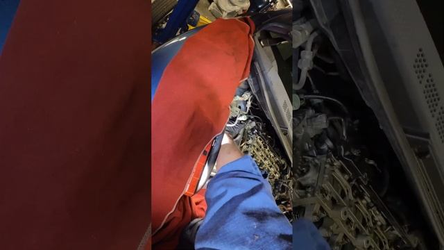 Honda Civic 1.8L R18 Timing Chain Case Install | Full Version #honda #timingchain #reseal #pov смотреть онлайн