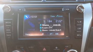Штатная магнитола Toyota Camry v50