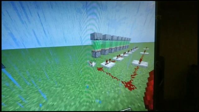 Играю в Майнкрафт и Among us #Minecraft #AmongUs #амонгас #playgame смотреть онлайн