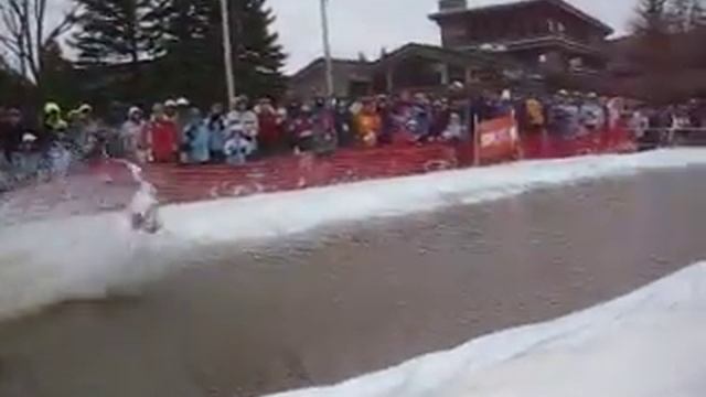 Mount Snow Sink or Skim (pond skimming) :: Sara смотреть онлайн