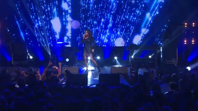 АЛИНА АРТЦ - ДЫШИ / HIT NON STOP, М1-Арена, Санкт-Петербург смотреть онлайн