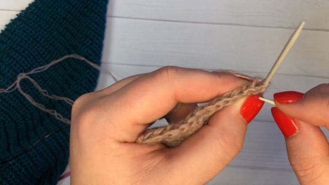 Как поднять петли по горловине без дырочек ?Поднимаем петли по пройме легко и просто смотреть онлайн